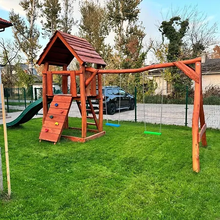 Apartmán Kz Sajat Partszakasszal