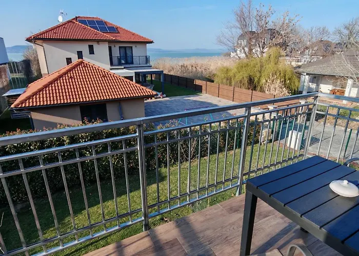 Apartmán Kz Sajat Partszakasszal